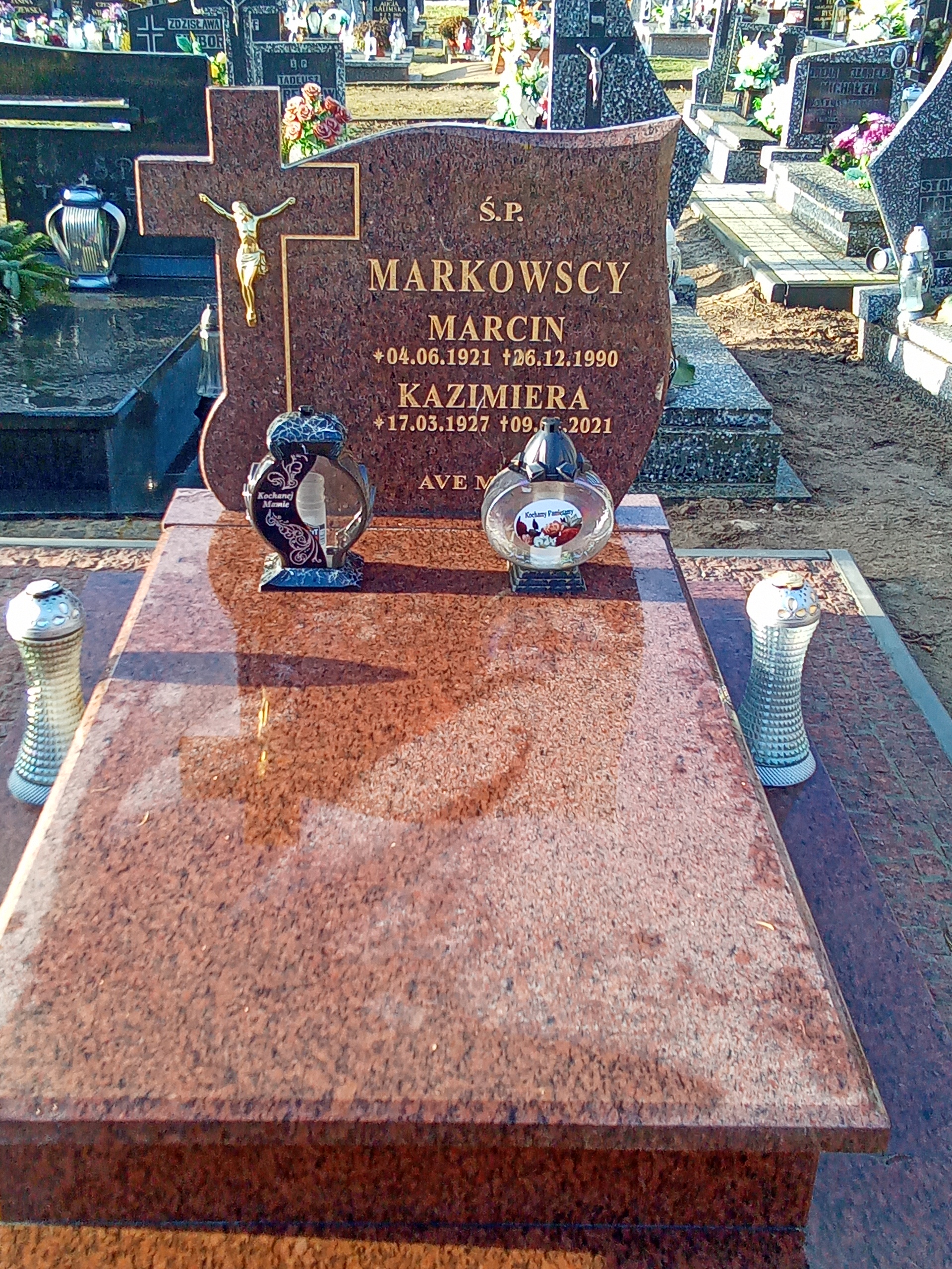 Grób MARCIN MARKOWSKI